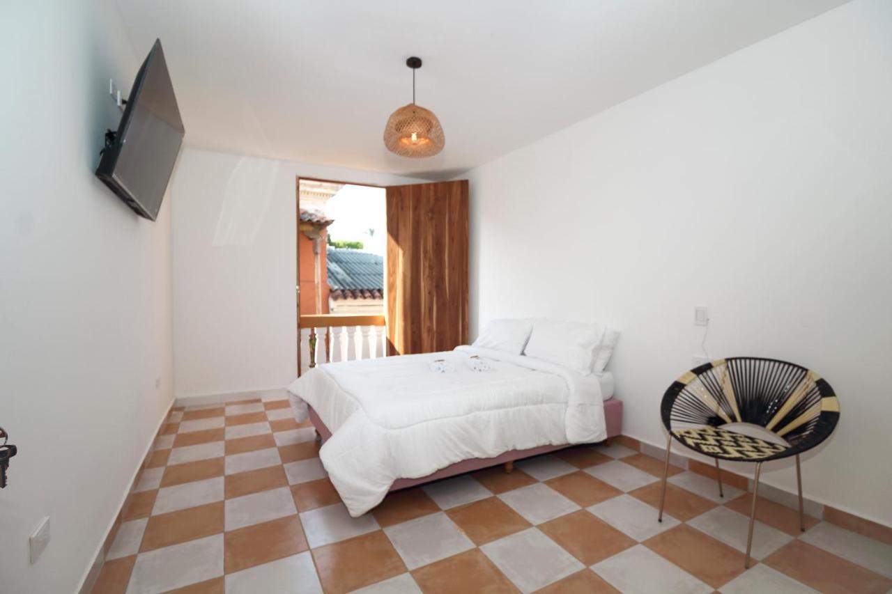 Hostal Casa Torres Centro Historico - Adults Only Cartagena Luaran gambar
