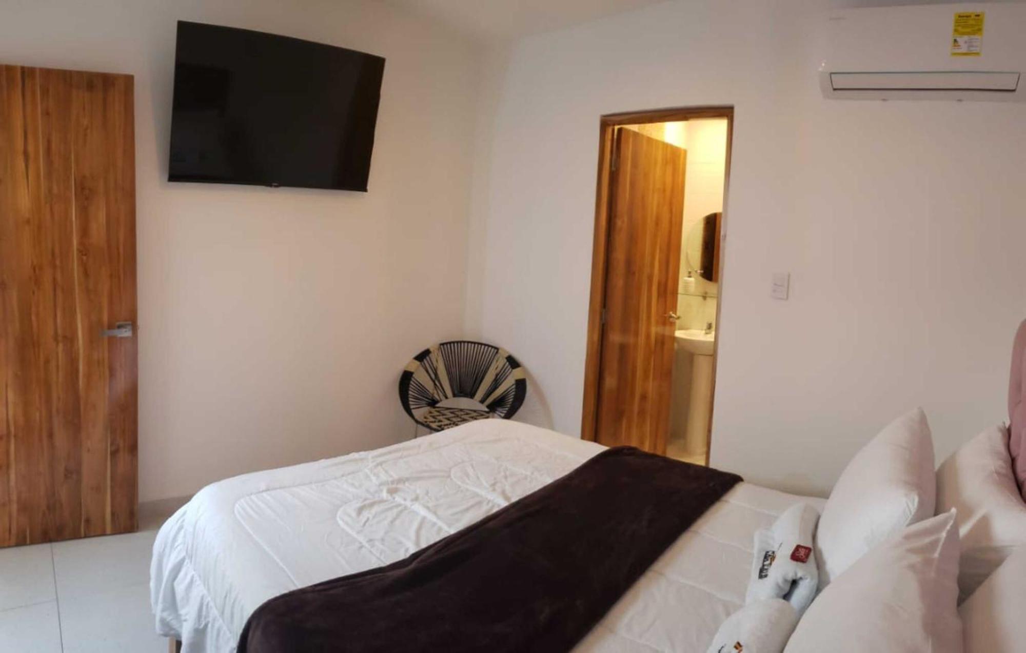 Hostal Casa Torres Centro Historico - Adults Only Cartagena Luaran gambar