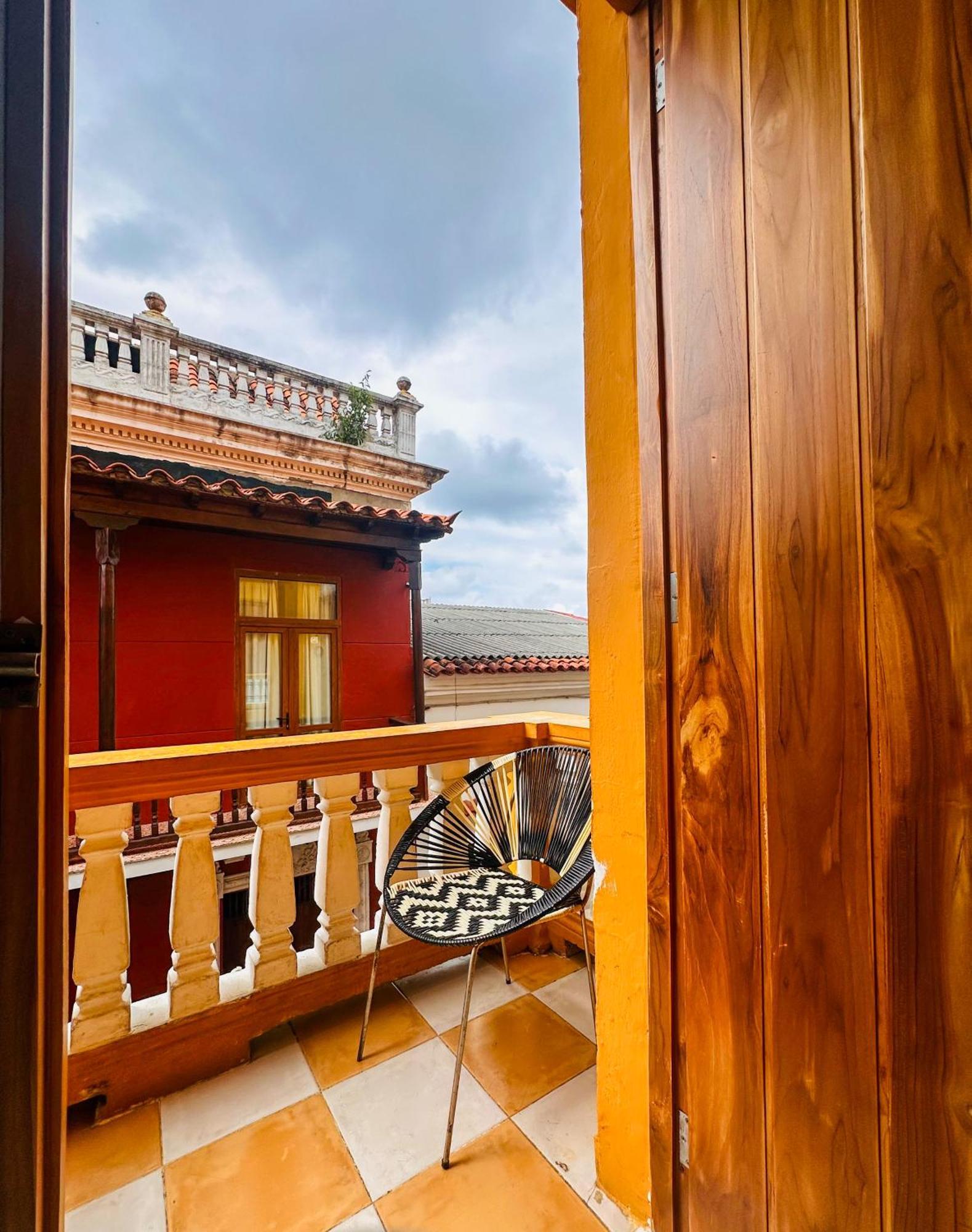 Hostal Casa Torres Centro Historico - Adults Only Cartagena Luaran gambar